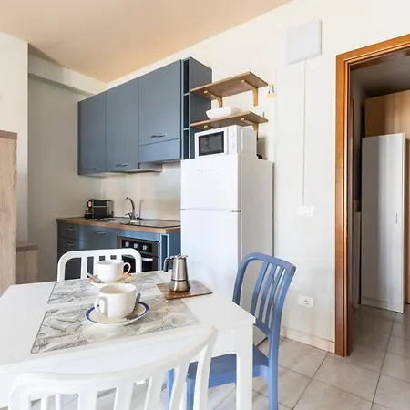 3 Min Dalla Stazione E Free Parking - Centro Citta Apartment *